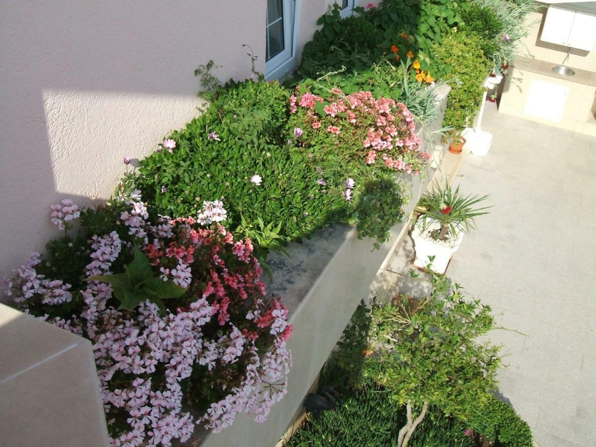 House Bacak - Apartment & Wellness-Studio Baška Voda المظهر الخارجي الصورة