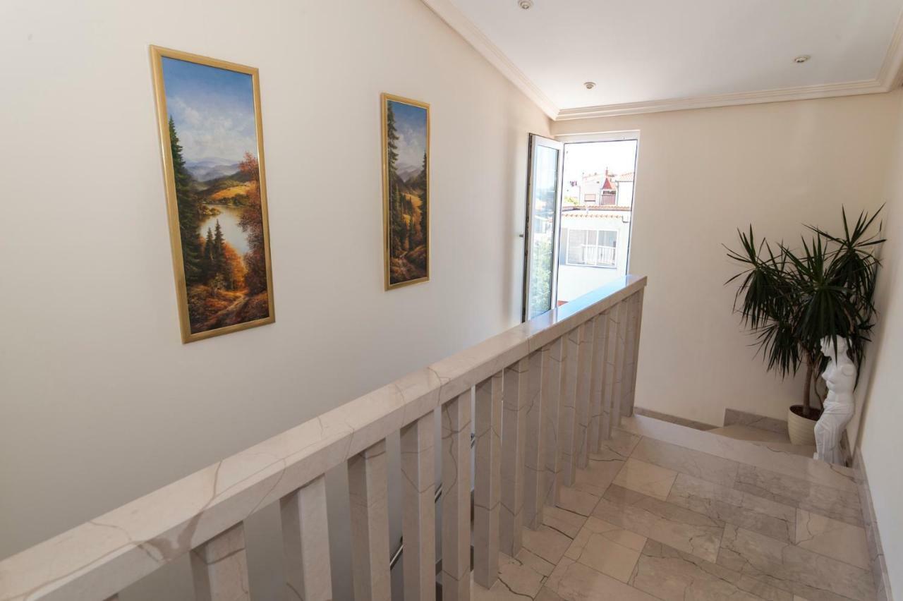 House Bacak - Apartment & Wellness-Studio Baška Voda المظهر الخارجي الصورة
